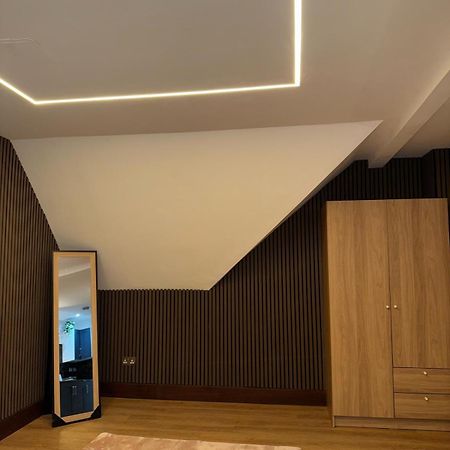 M16 Deluxe Apartment - 4 Manchester Exterior photo